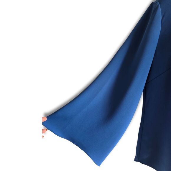 CHICO'S Royal Blue Choker Bell Sleeve Top M - Picture 5 of 11